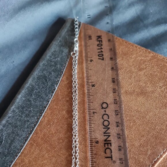 Hollow Spiral Round Pendant Necklace Silver Costume Jewellery - Picture 4 of 4